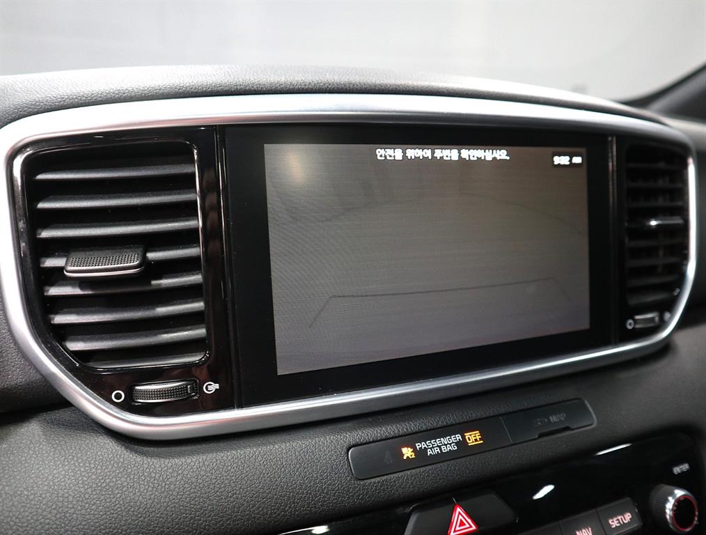 KIA Sportage - Vista 11