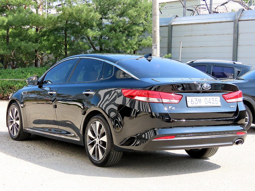 KIA K5 - Vista 3