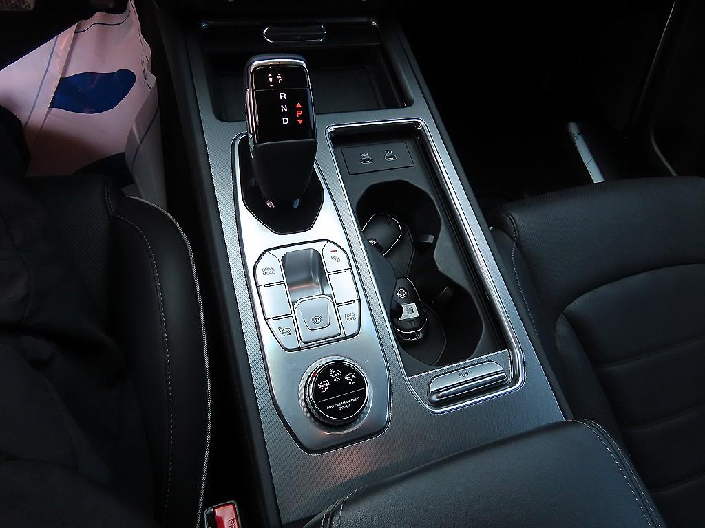 Ssangyong Rexton - Vista 10