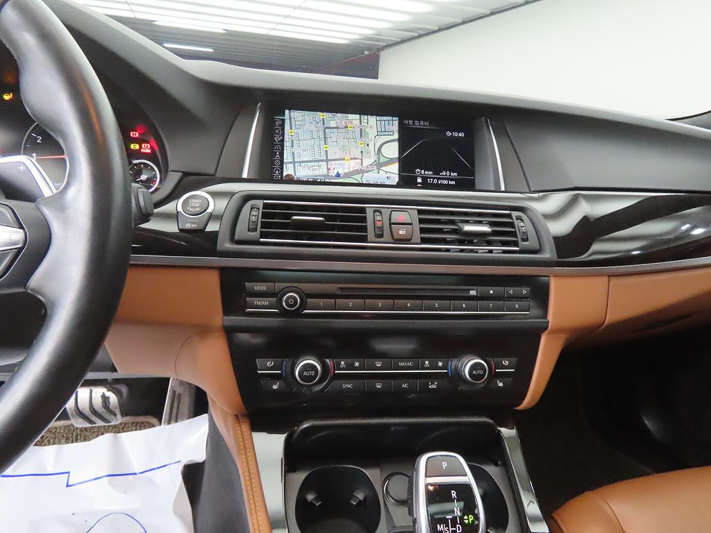 BMW 5 Series - Vista 10