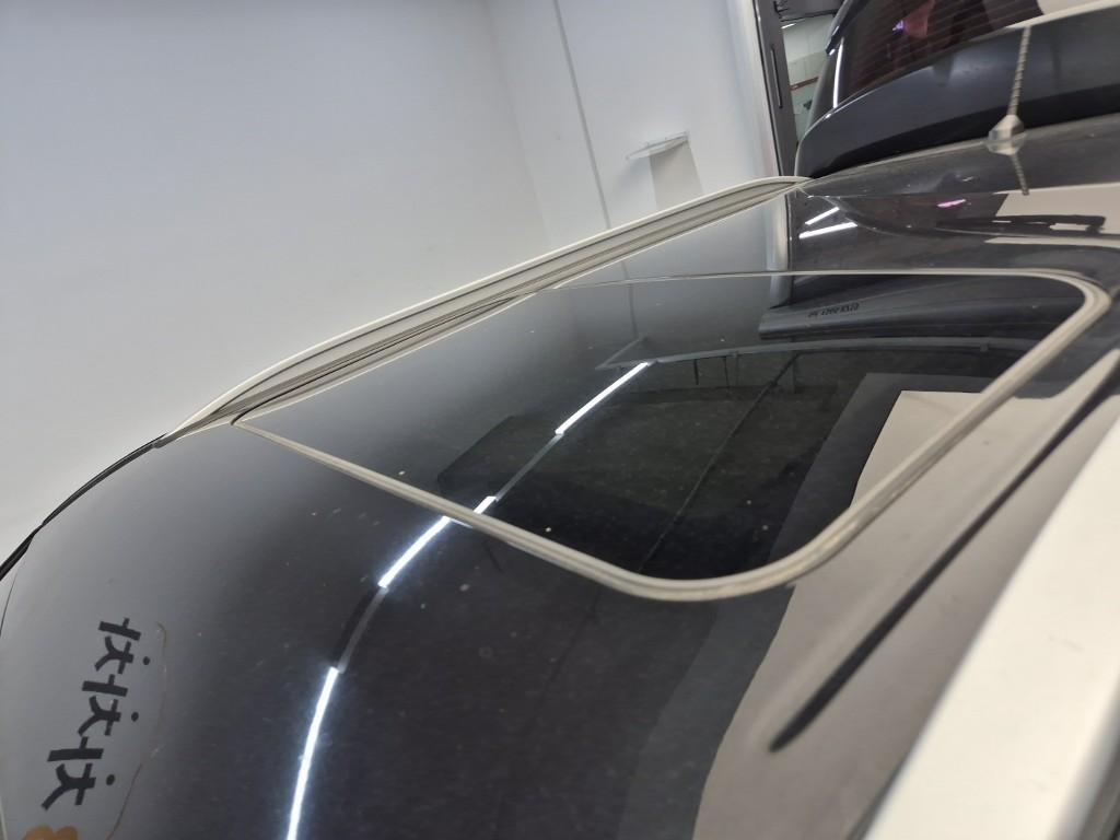 Ssangyong Tivoli 2017 Negro - Importación desde Corea - HF Imports Iquique - Foto 13