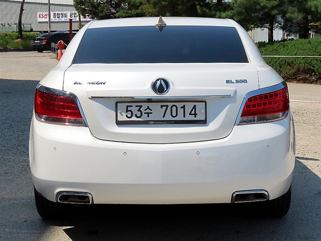 DAEWOO Alpheon - Vista 4