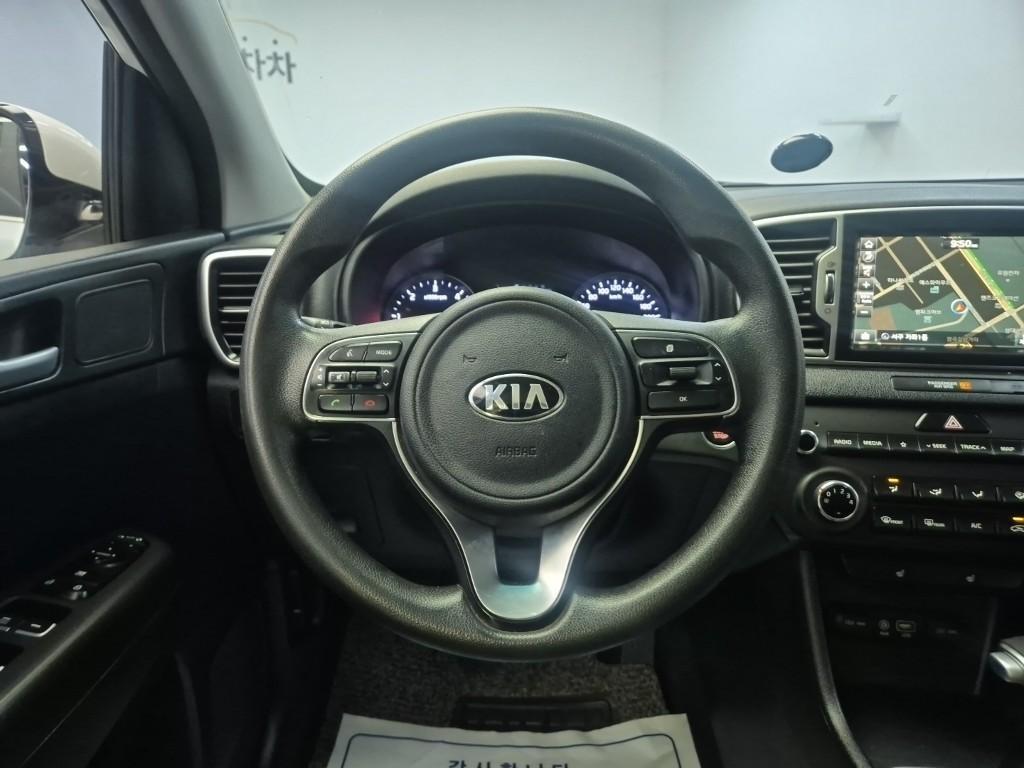 KIA Sportage - Vista 9