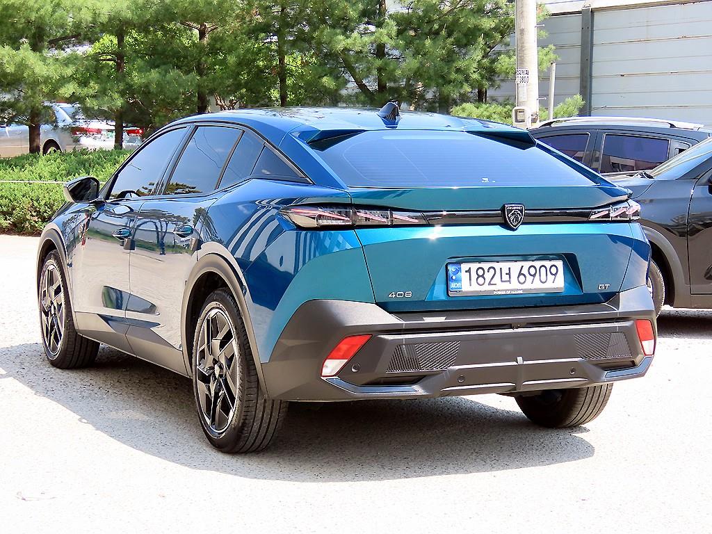 Peugeot 408 - Vista 3