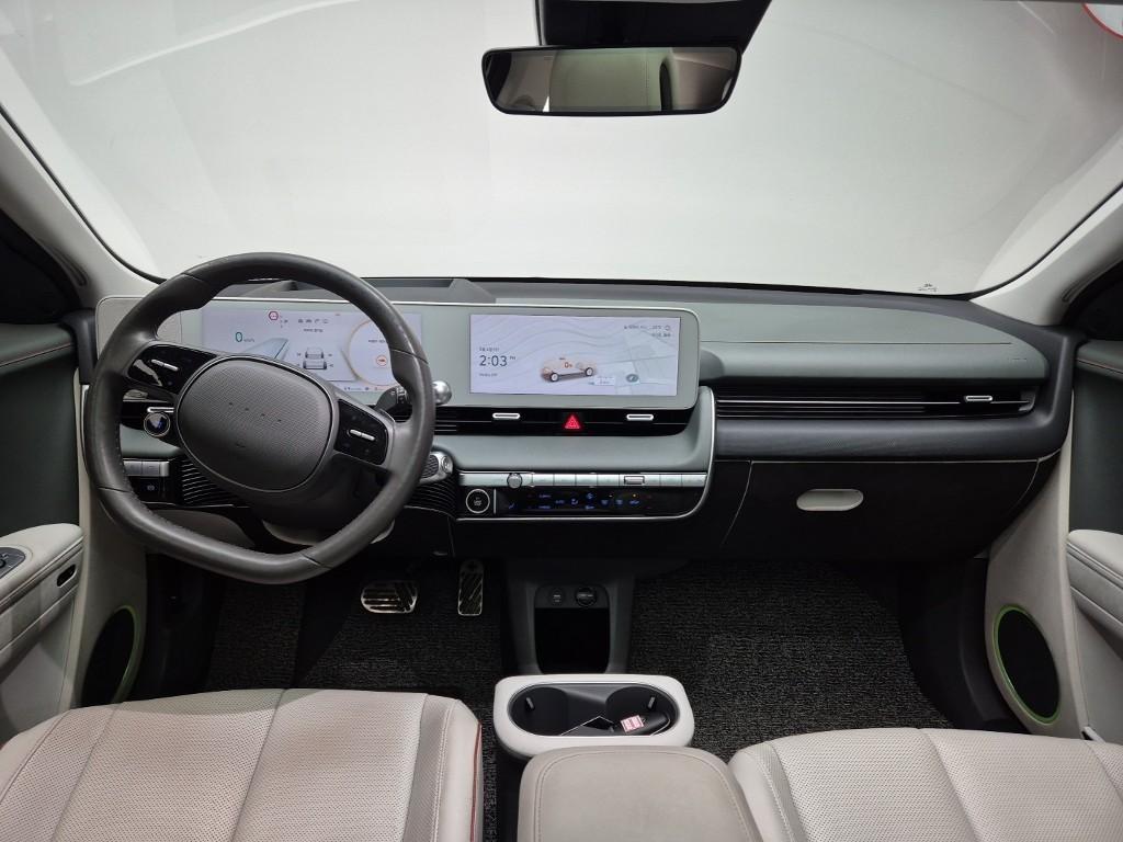 HYUNDAI Ioniq 5 - Vista 7
