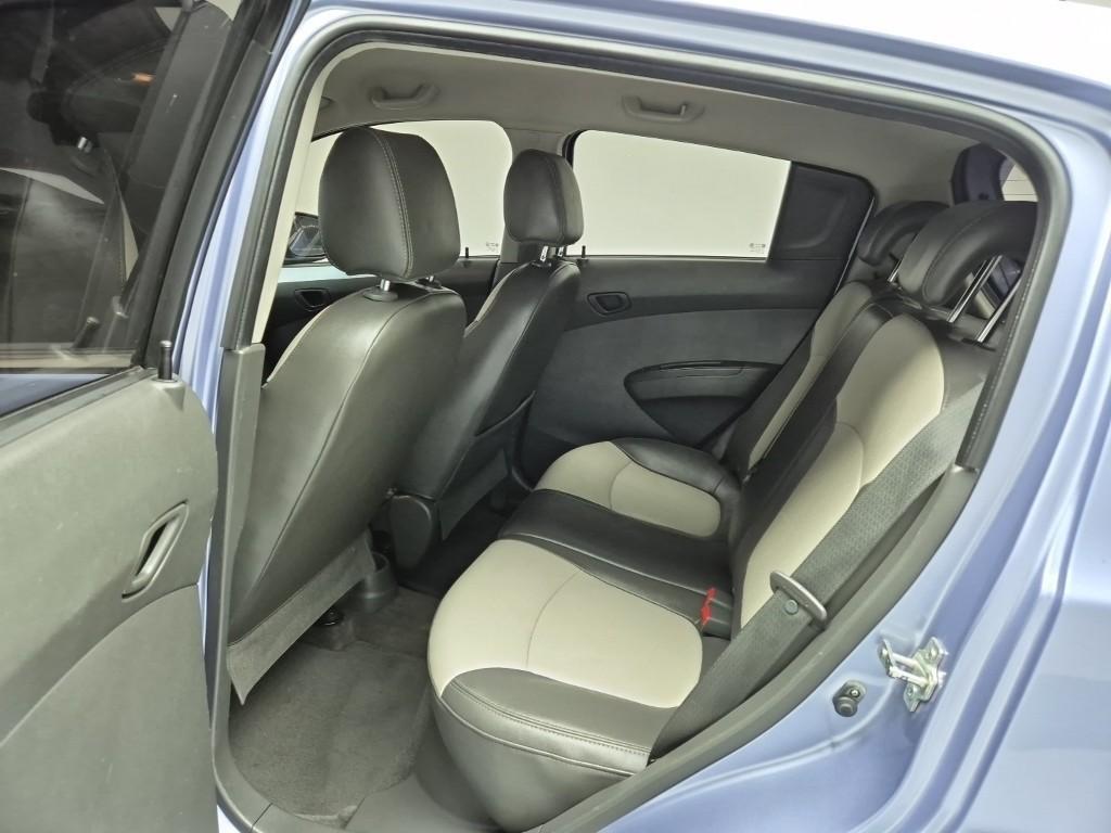 Chevrolet Spark - Vista 8