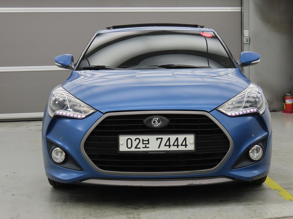 HYUNDAI Veloster - Vista 2