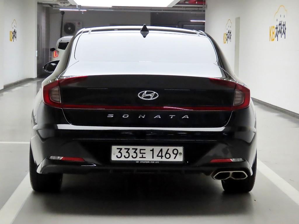 HYUNDAI Sonata - Vista 3