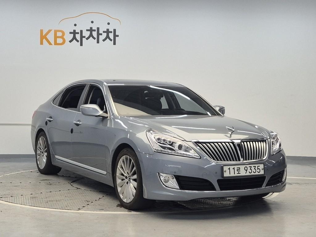 HYUNDAI Equus - Vista 2