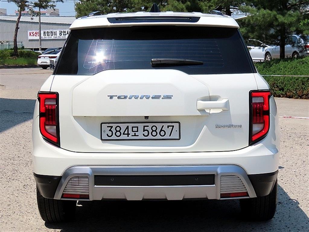Ssangyong Torres - Vista 4