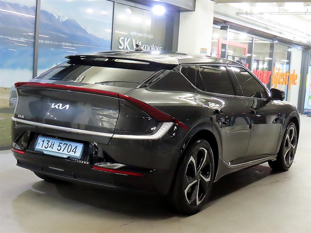 KIA EV6 - Vista 4