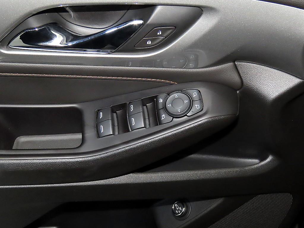 Chevrolet Travers 2020 Negro - Importación desde Corea - HF Imports Iquique - Foto 14