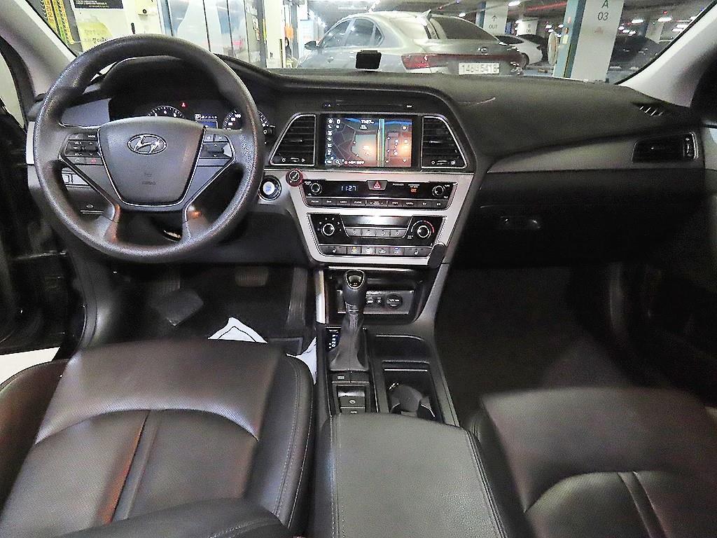 HYUNDAI Sonata - Vista 10