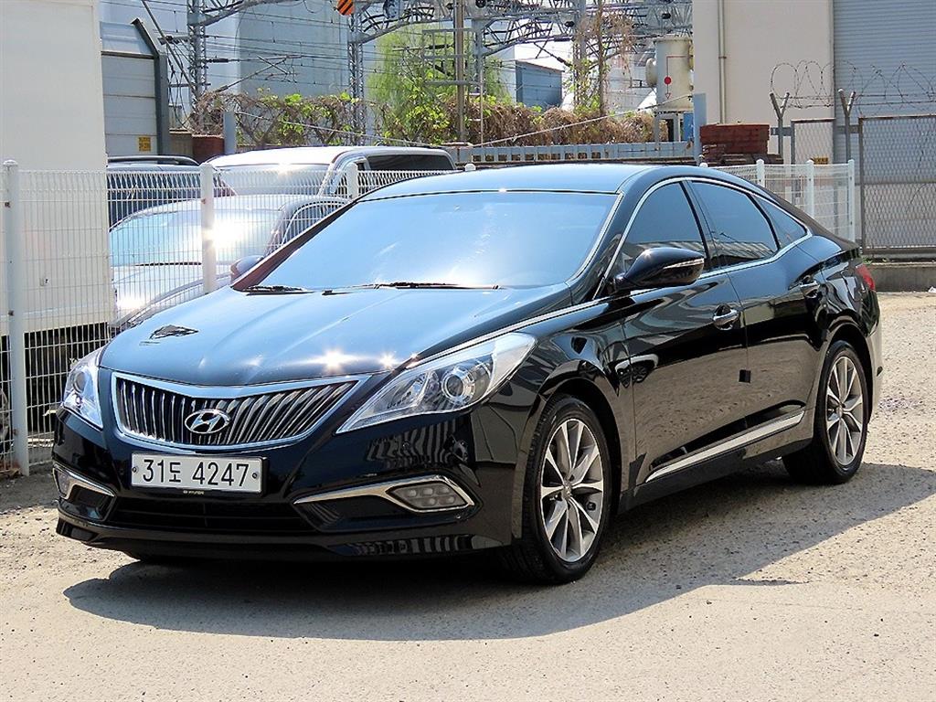 HYUNDAI Grandeur - Vista 2