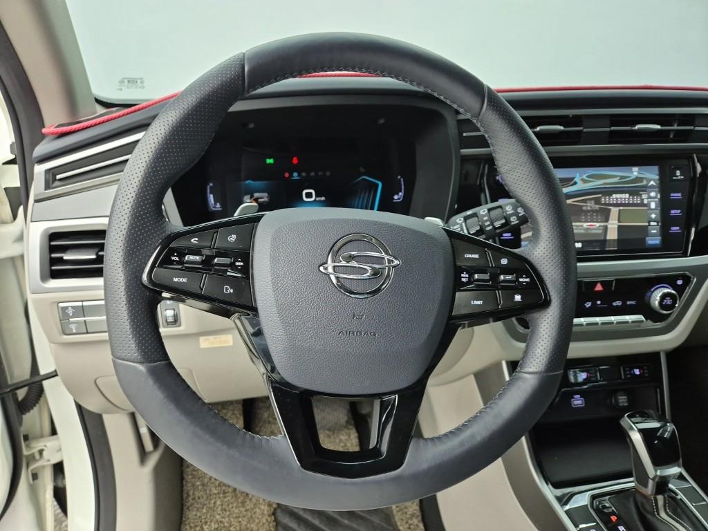 Ssangyong Korando - Vista 9