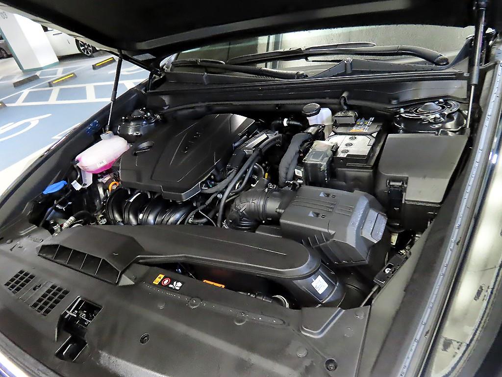 HYUNDAI Grandeur 2024 Negro - Importación desde Corea - HF Imports Iquique - Foto 19