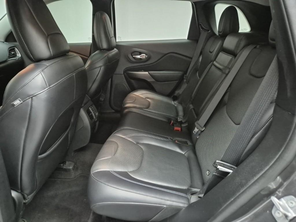Jeep Cherokee - Vista 9