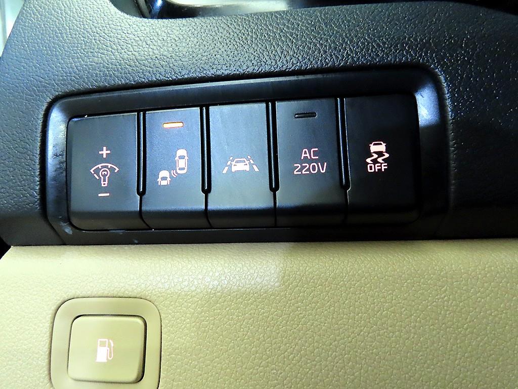 KIA Carnival 2018 Negro - Importación desde Corea - HF Imports Iquique - Foto 13