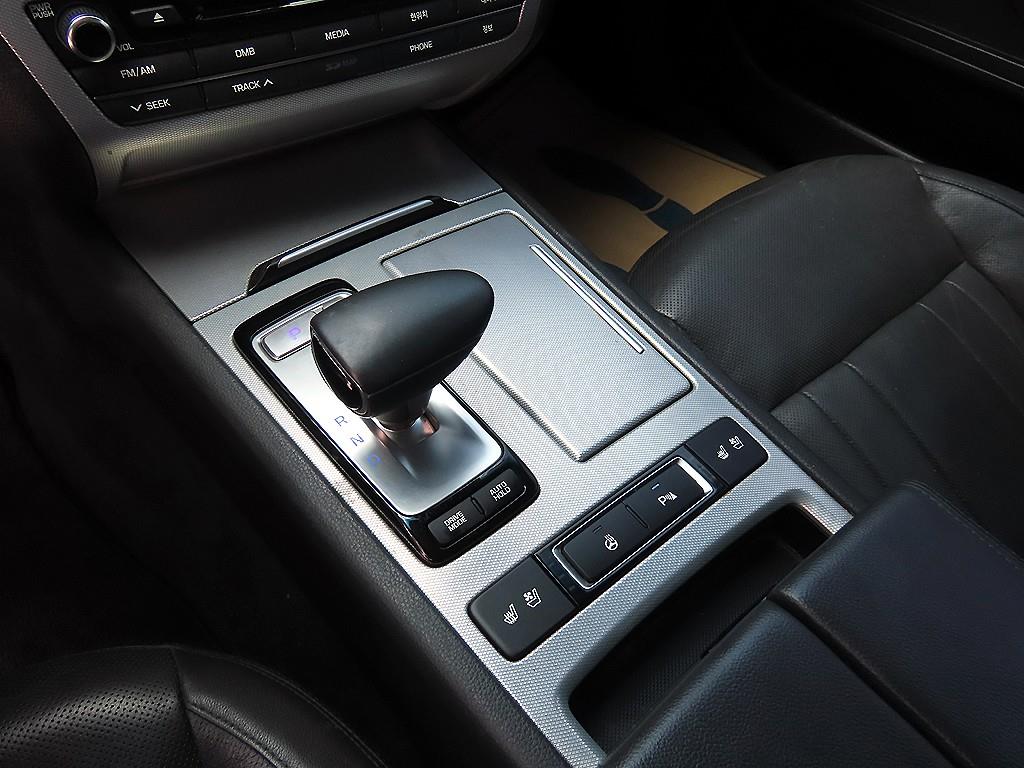 Genesis G80 - Vista 11