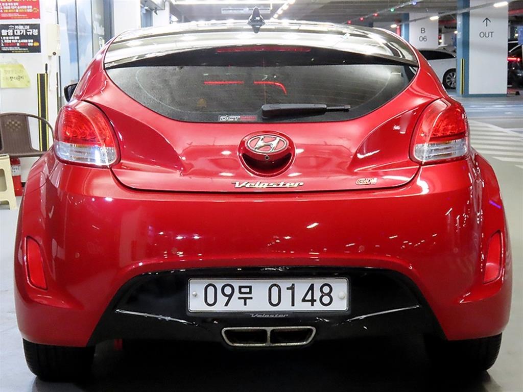 HYUNDAI Veloster - Vista 5