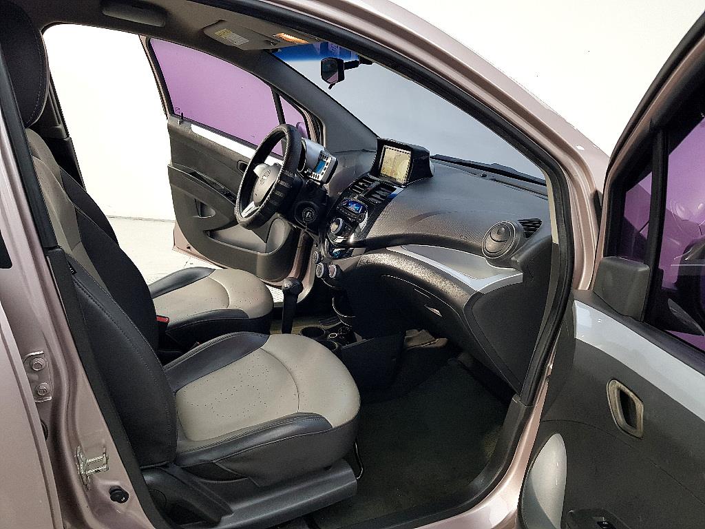 Chevrolet Spark - Vista 8