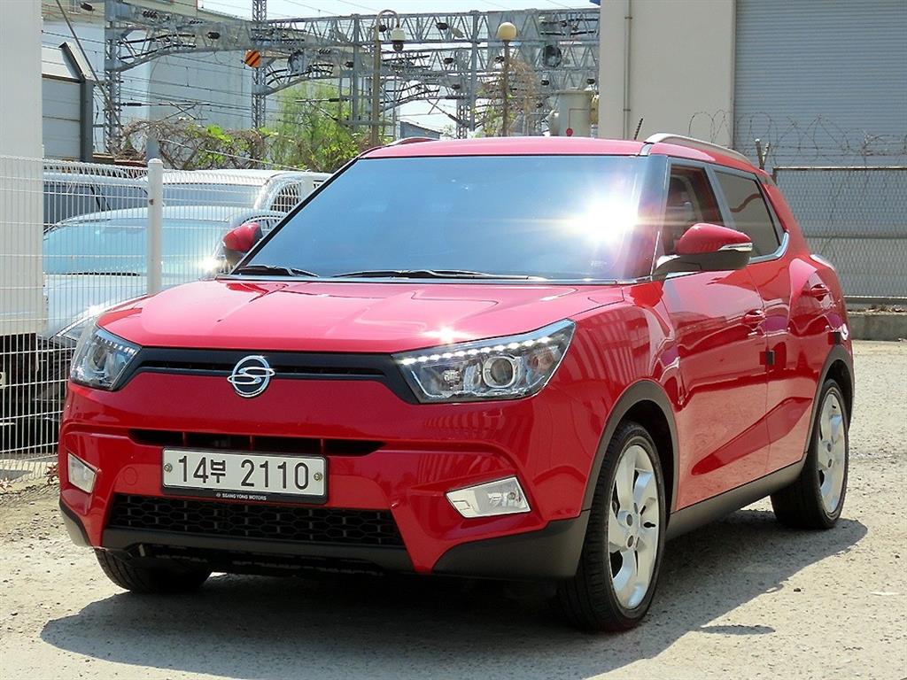 Ssangyong Tivoli - Vista 2