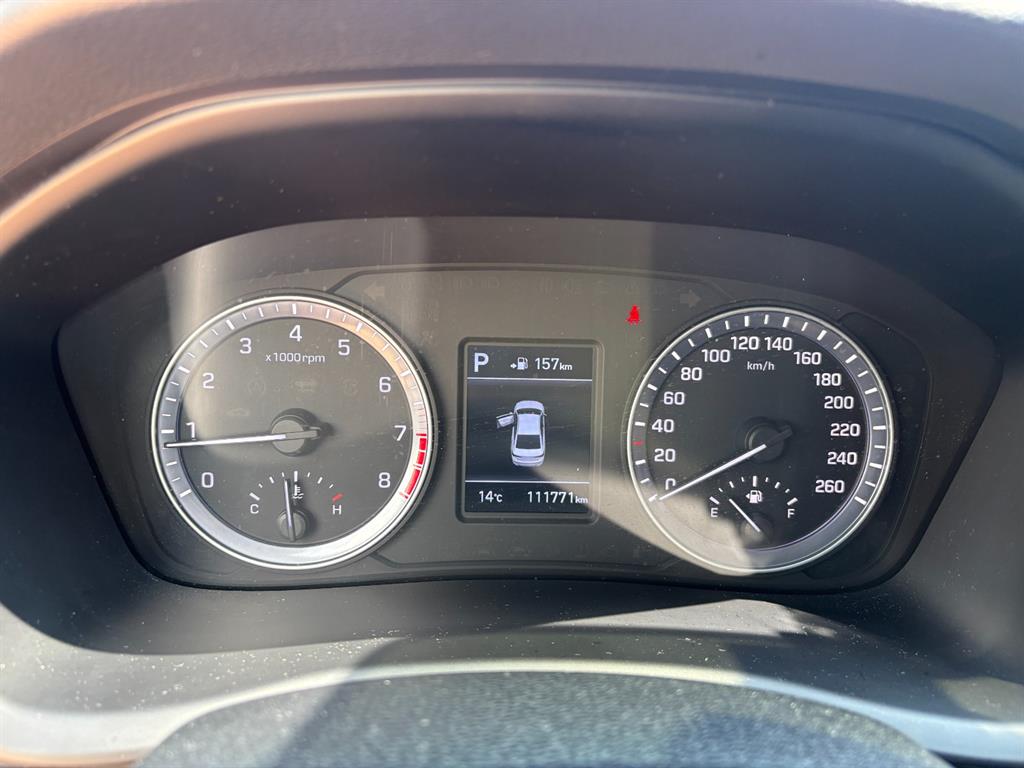HYUNDAI Sonata - Vista 7