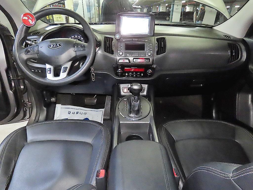 KIA Sportage - Vista 10