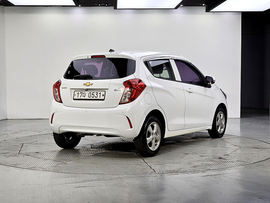 Chevrolet Spark - Vista 4