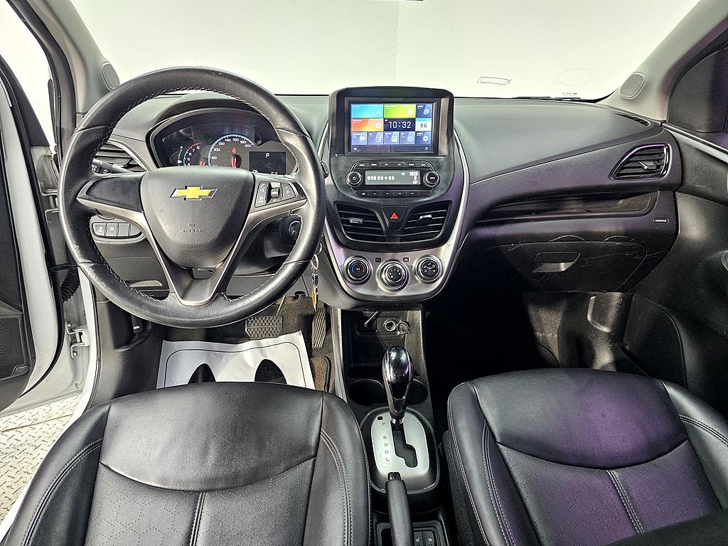 Chevrolet Spark - Vista 5