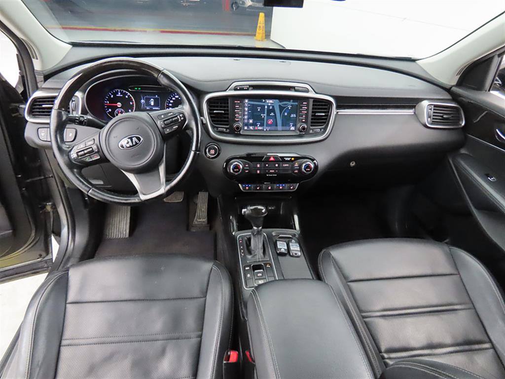 KIA Sorento - Vista 7