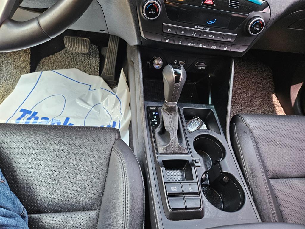 HYUNDAI Tucson - Vista 11