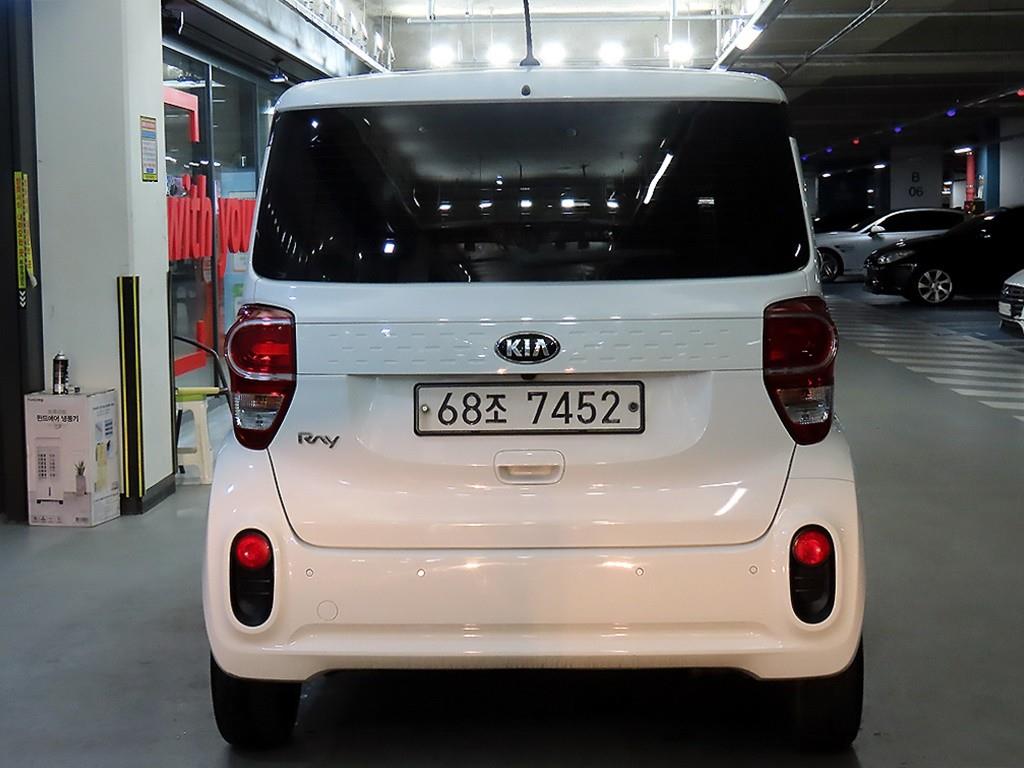 KIA Ray - Vista 5