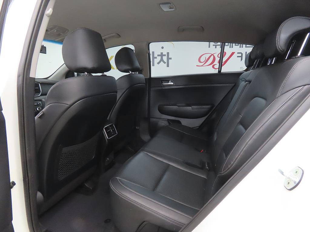 KIA Sportage - Vista 6