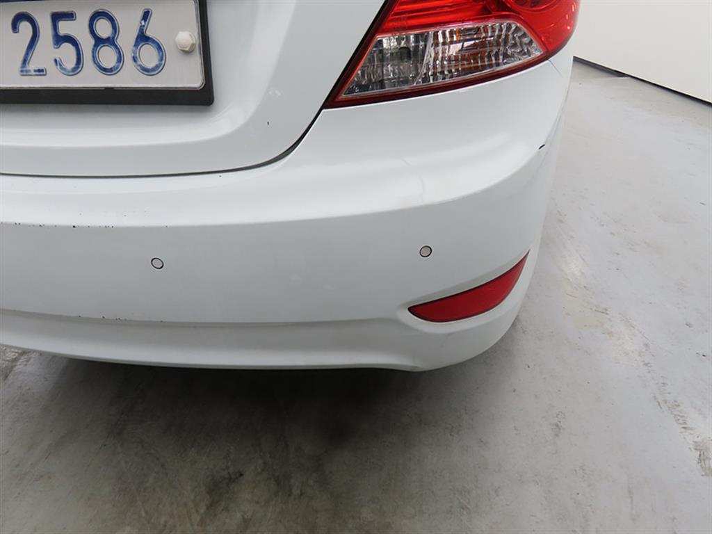 HYUNDAI Accent 2014 Blanco - Importación desde Corea - HF Imports Iquique - Foto 16