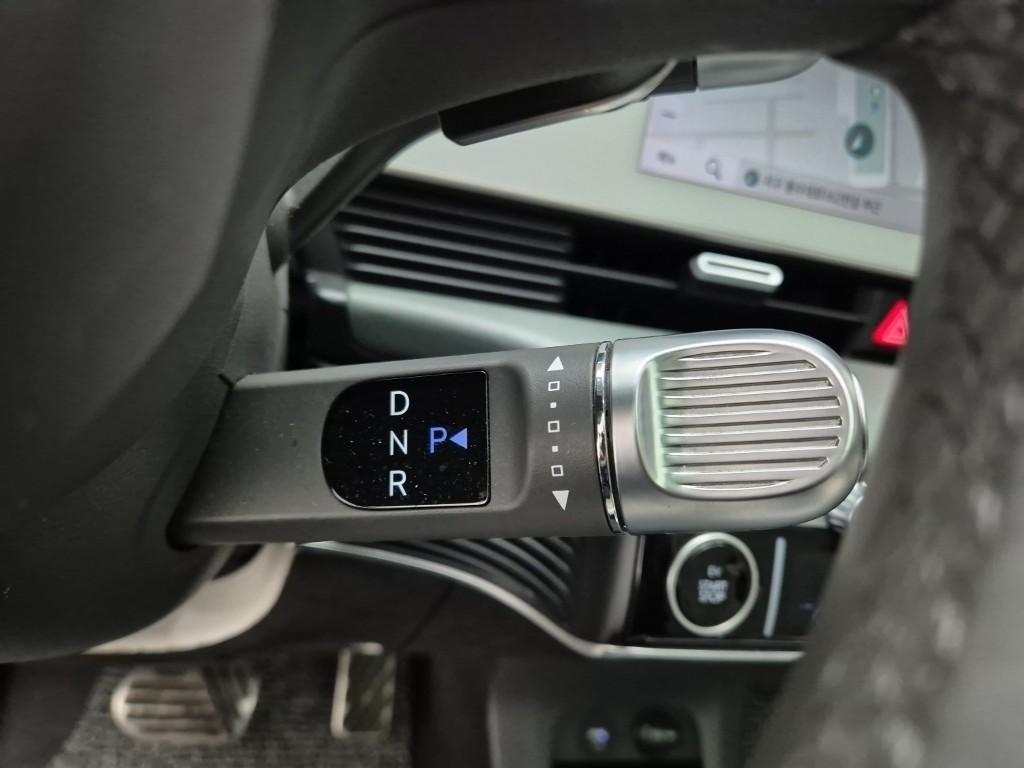 HYUNDAI Ioniq 5 - Vista 8