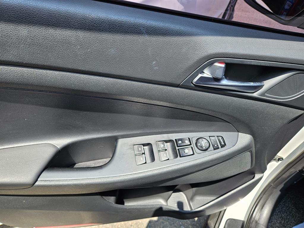 HYUNDAI Tucson - Vista 12