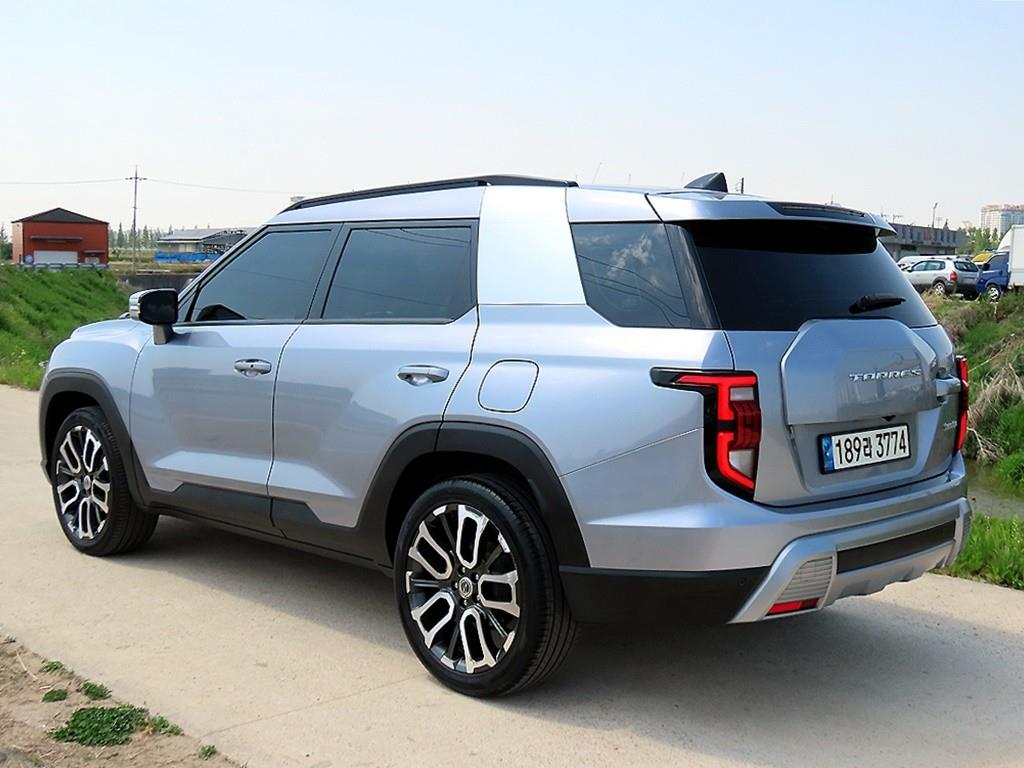 Ssangyong Torres - Vista 3