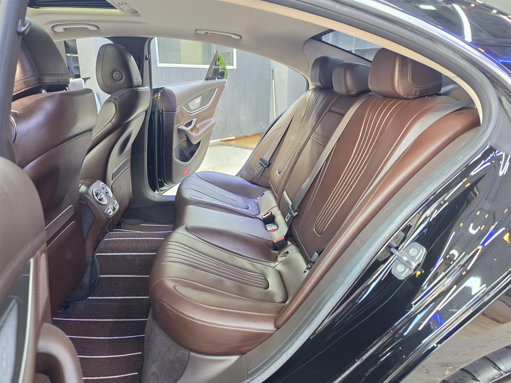 Mercedes Benz CLS Class 2019 Negro - Importación desde Corea - HF Imports Iquique - Foto 19