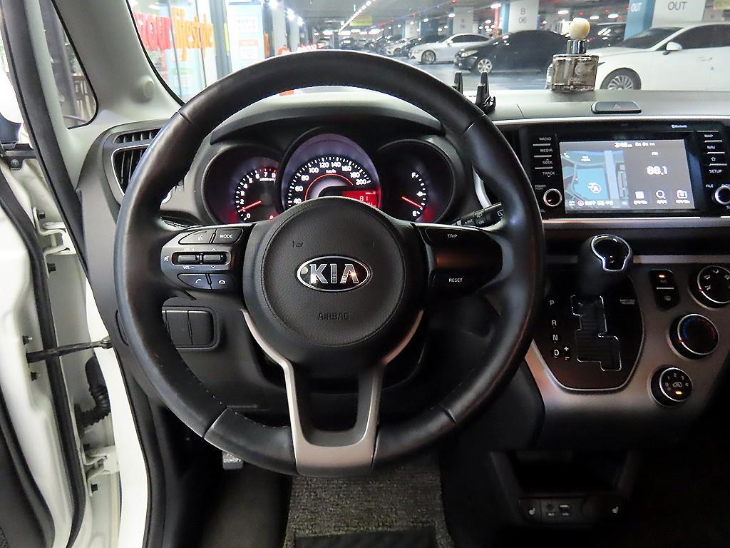 KIA Ray - Vista 8