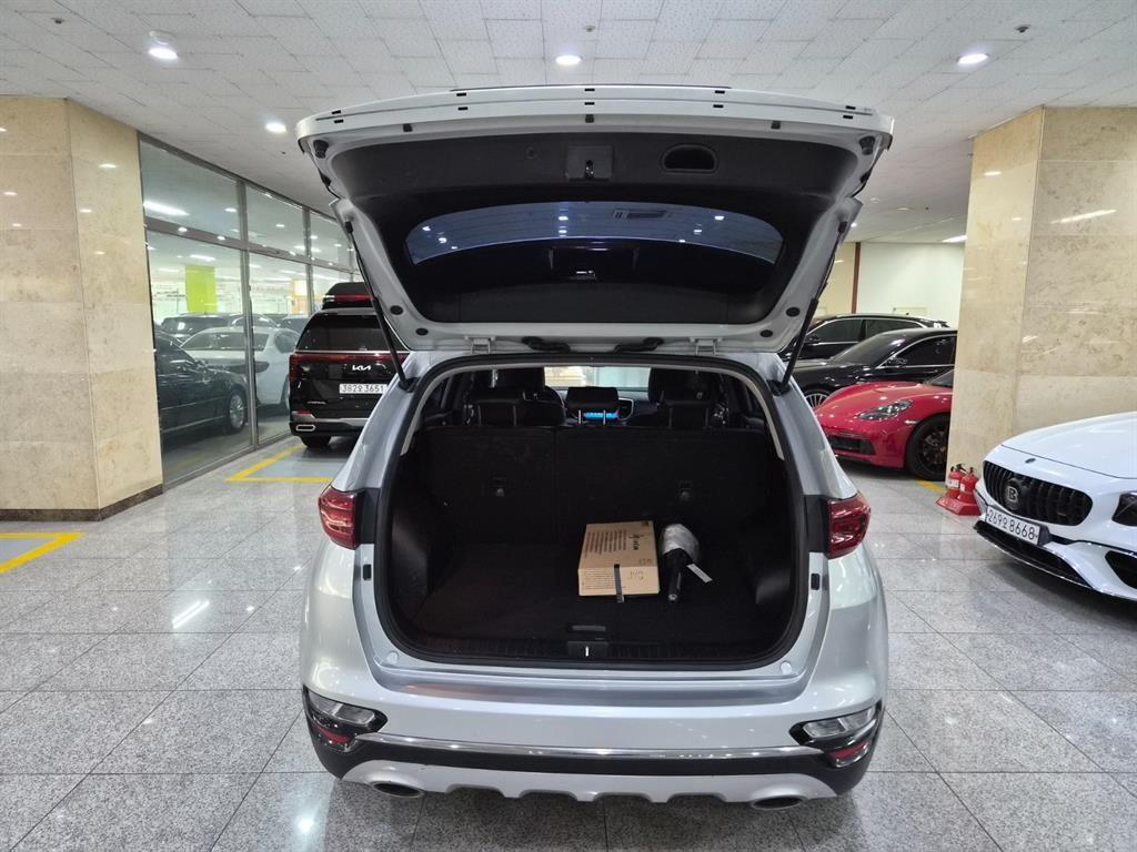KIA Sportage - Vista 5