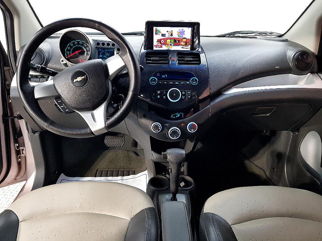 Chevrolet Spark - Vista 5