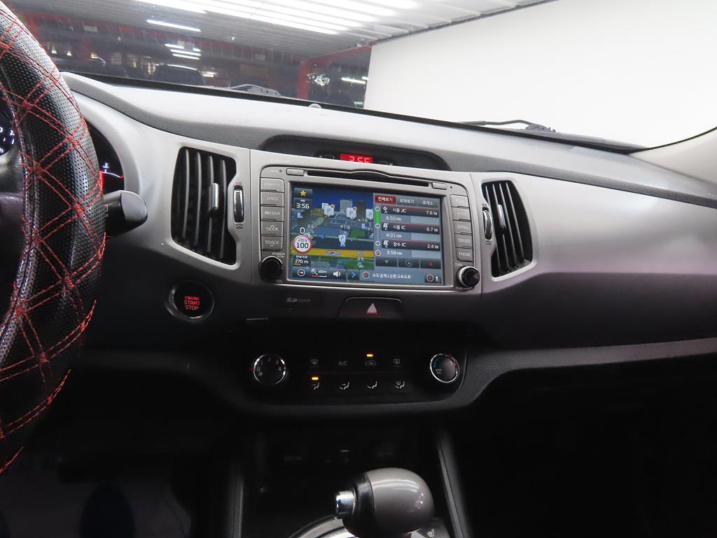 KIA Sportage - Vista 10