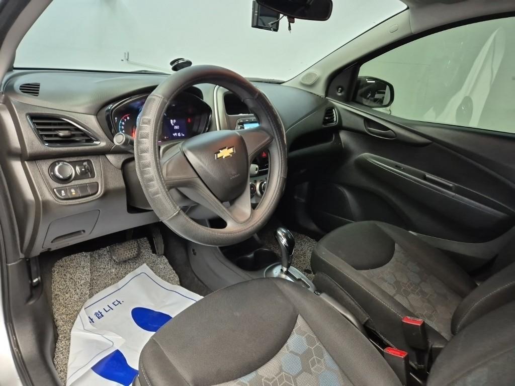 Chevrolet Spark 2018 Plateado - Importación desde Corea - HF Imports Iquique - Foto 15