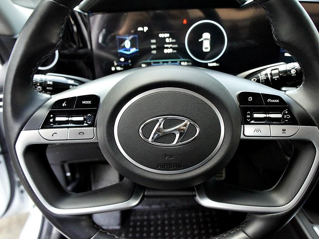 HYUNDAI Avante 2022 Blanco - Importación desde Corea - HF Imports Iquique - Foto 8