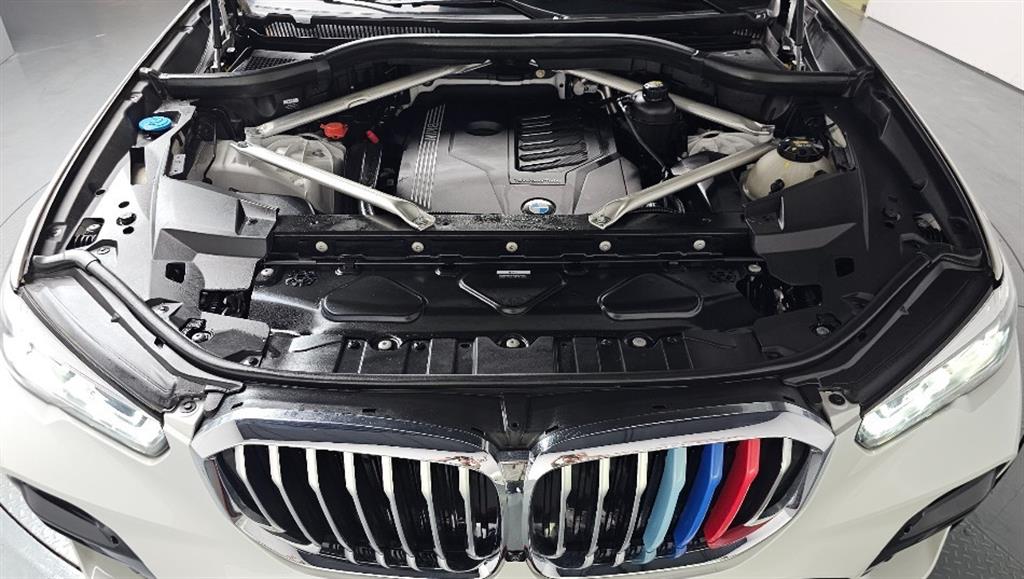 BMW X6 - Vista 9