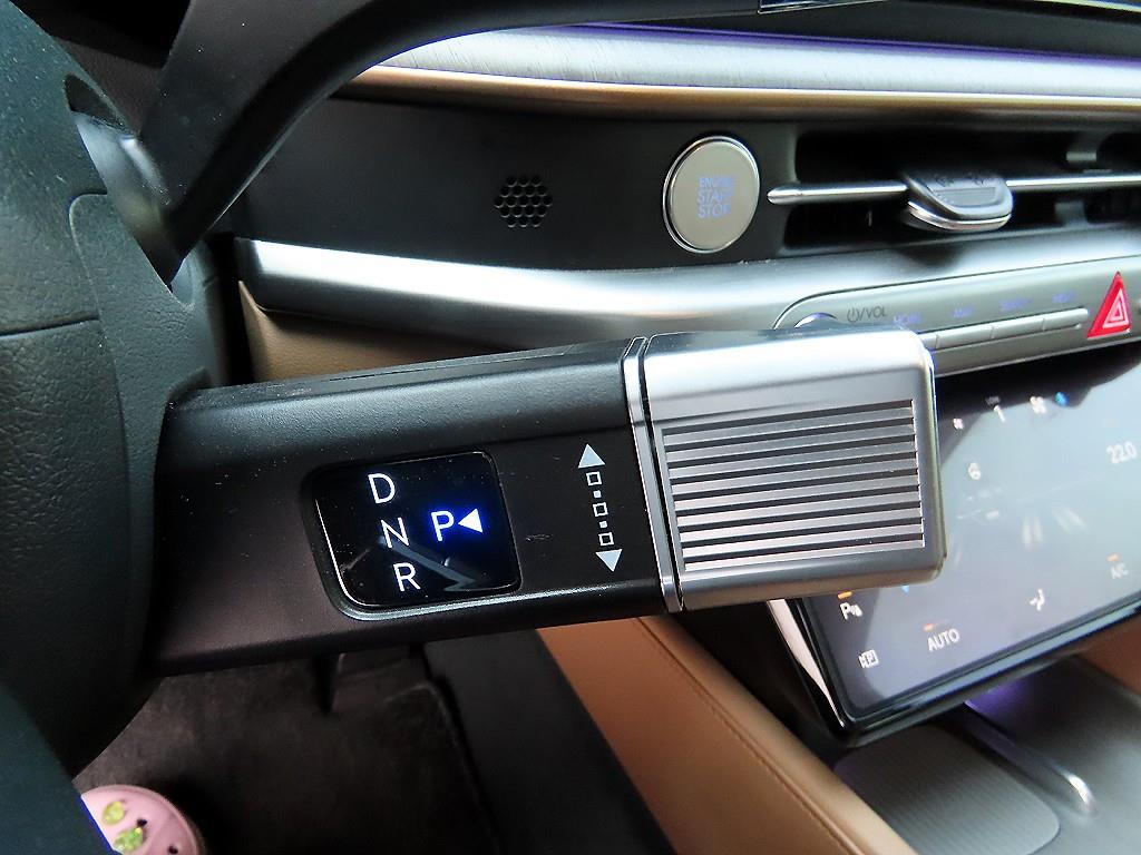 HYUNDAI Grandeur - Vista 11