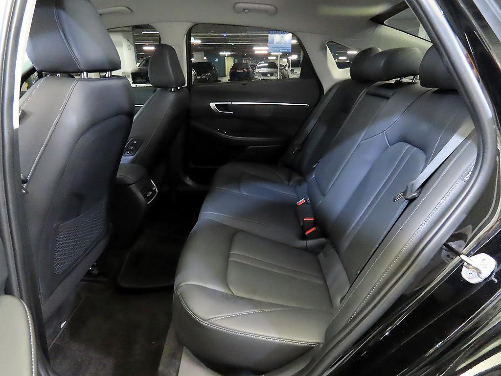 HYUNDAI Sonata - Vista 7