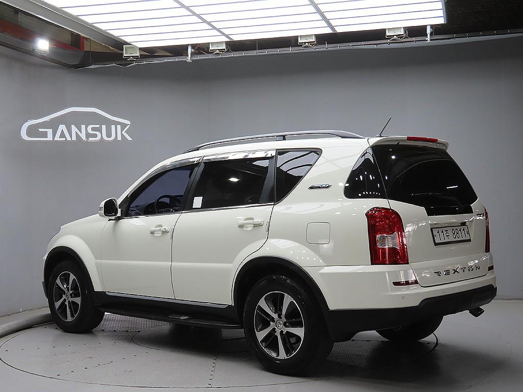Ssangyong Rexton - Vista 5