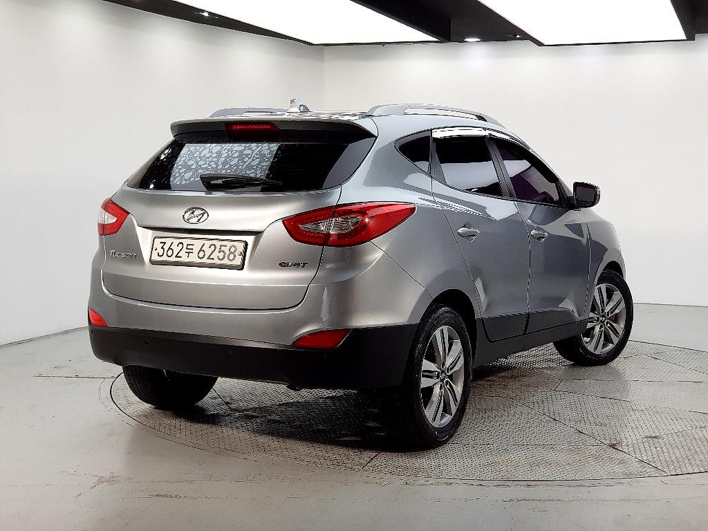 HYUNDAI Tucson - Vista 4